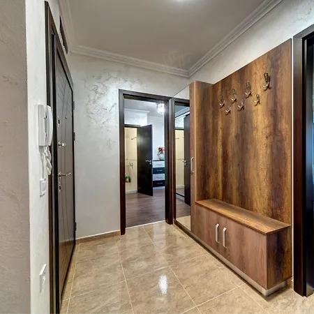 Апартамент Luxe Olymp In